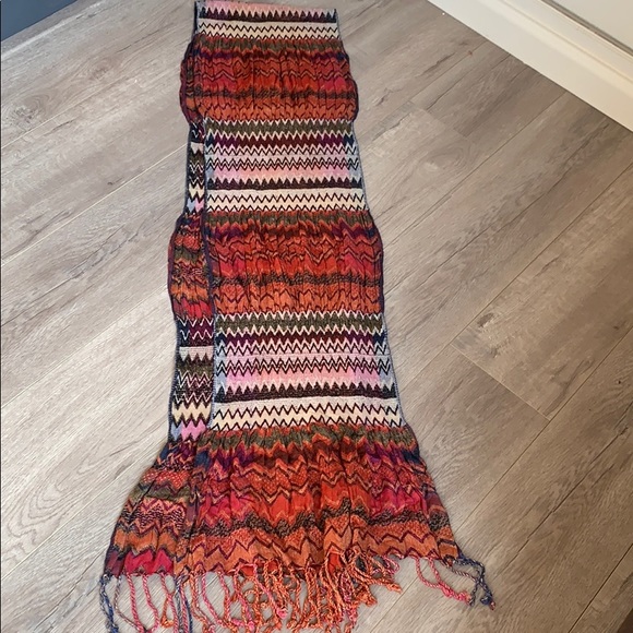 Multicolor Rayon Neck Scarf 🧣 - Picture 3 of 6